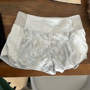 Lululemon speed short high rise
